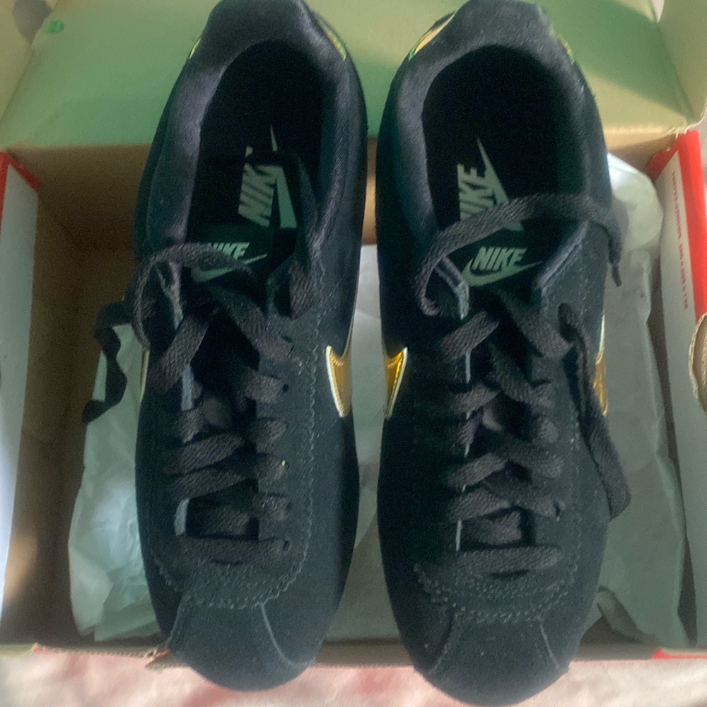 Classic Nike